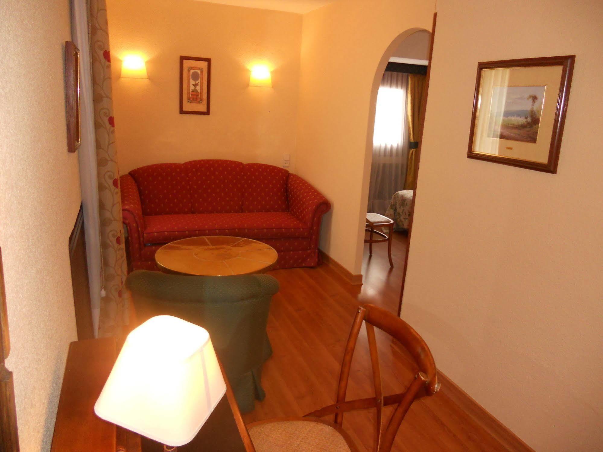 Hotel Rural Las Postas Navacerrada Exterior photo